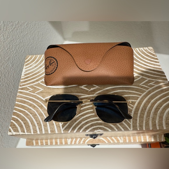 Ray Ban Hexagonal Flat Polarized Gold - Picture 3 of 7